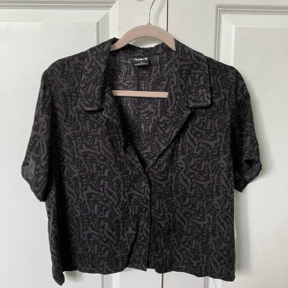 NWT Hurley Work It Top Womens L Cropped Tribal Geometric Camp Button Up - Picture 1 of 7